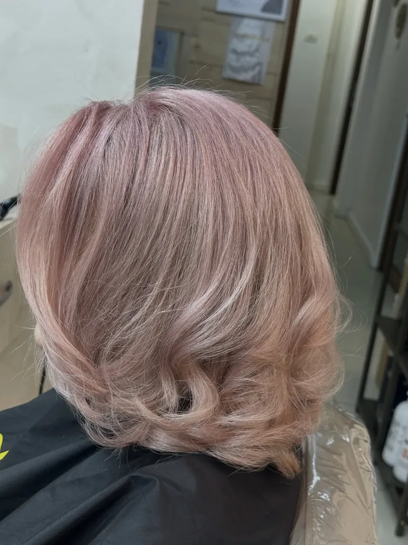 Roz pastel